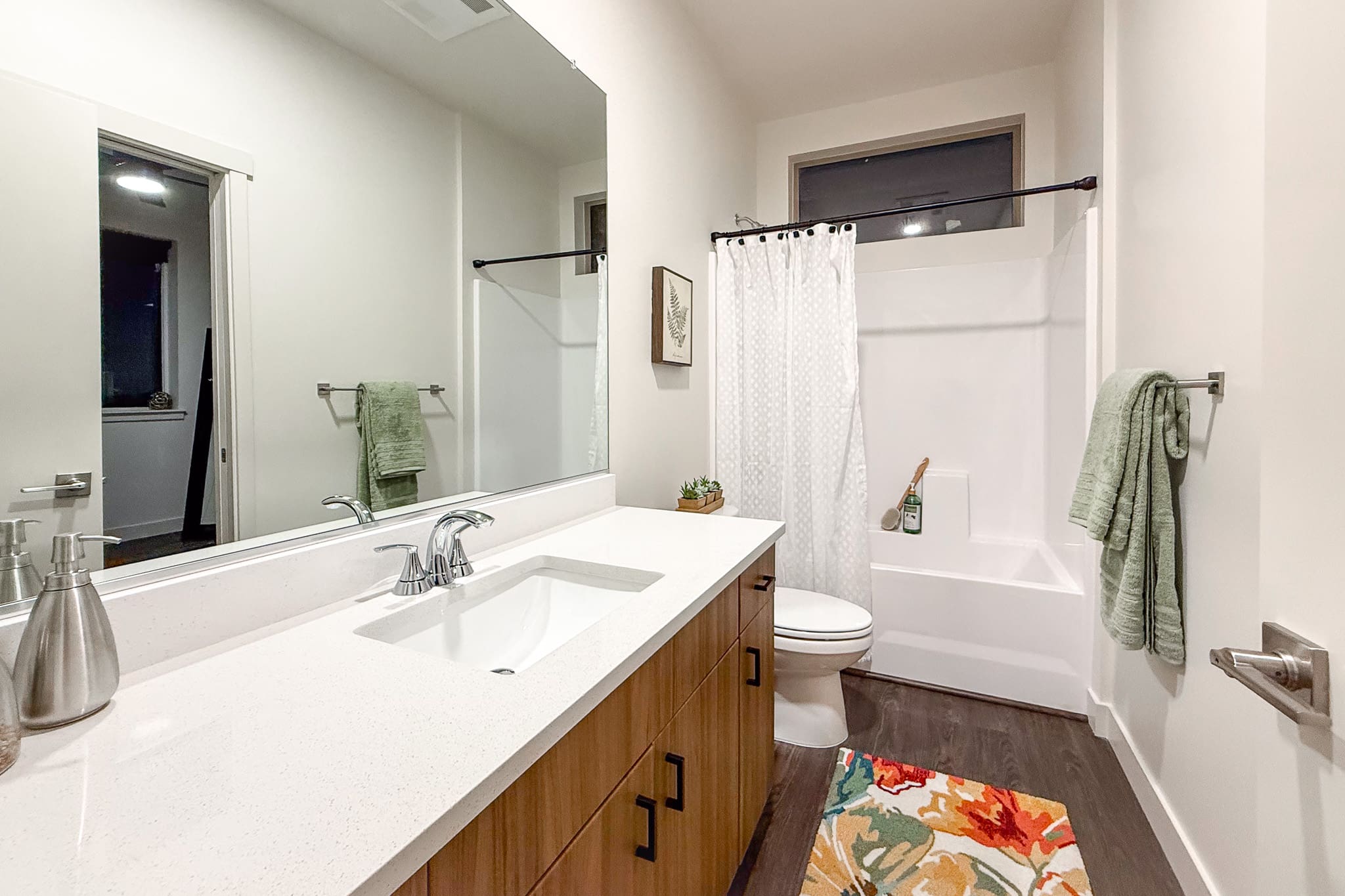 The Paragon Group - The Towns On Elm - Kennewick Washington
