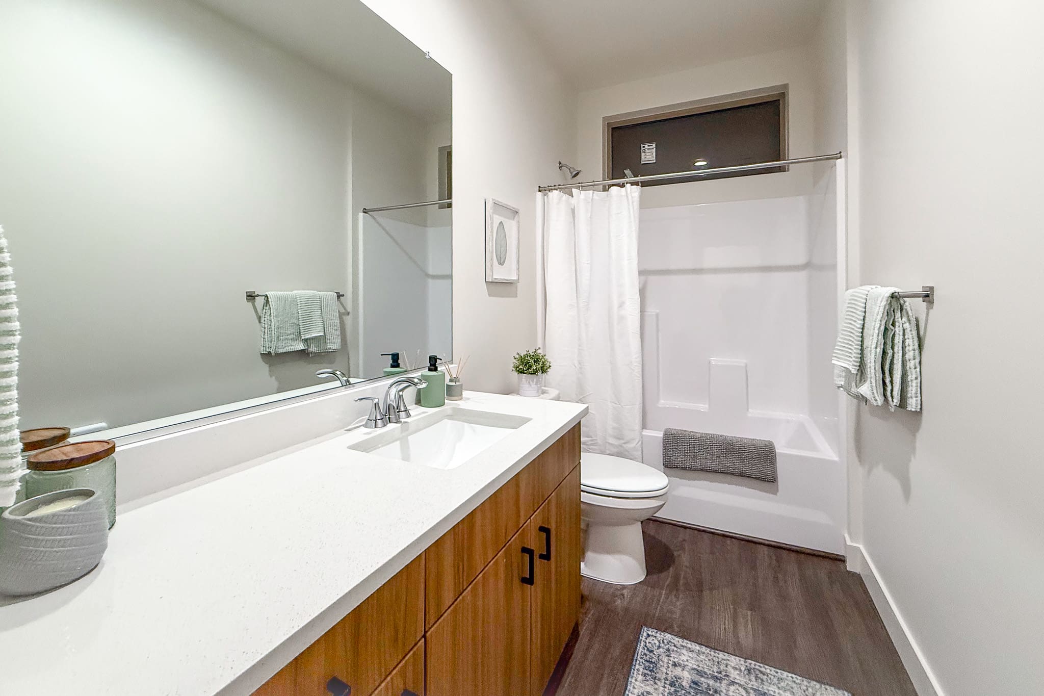The Paragon Group - The Towns On Elm - Kennewick Washington