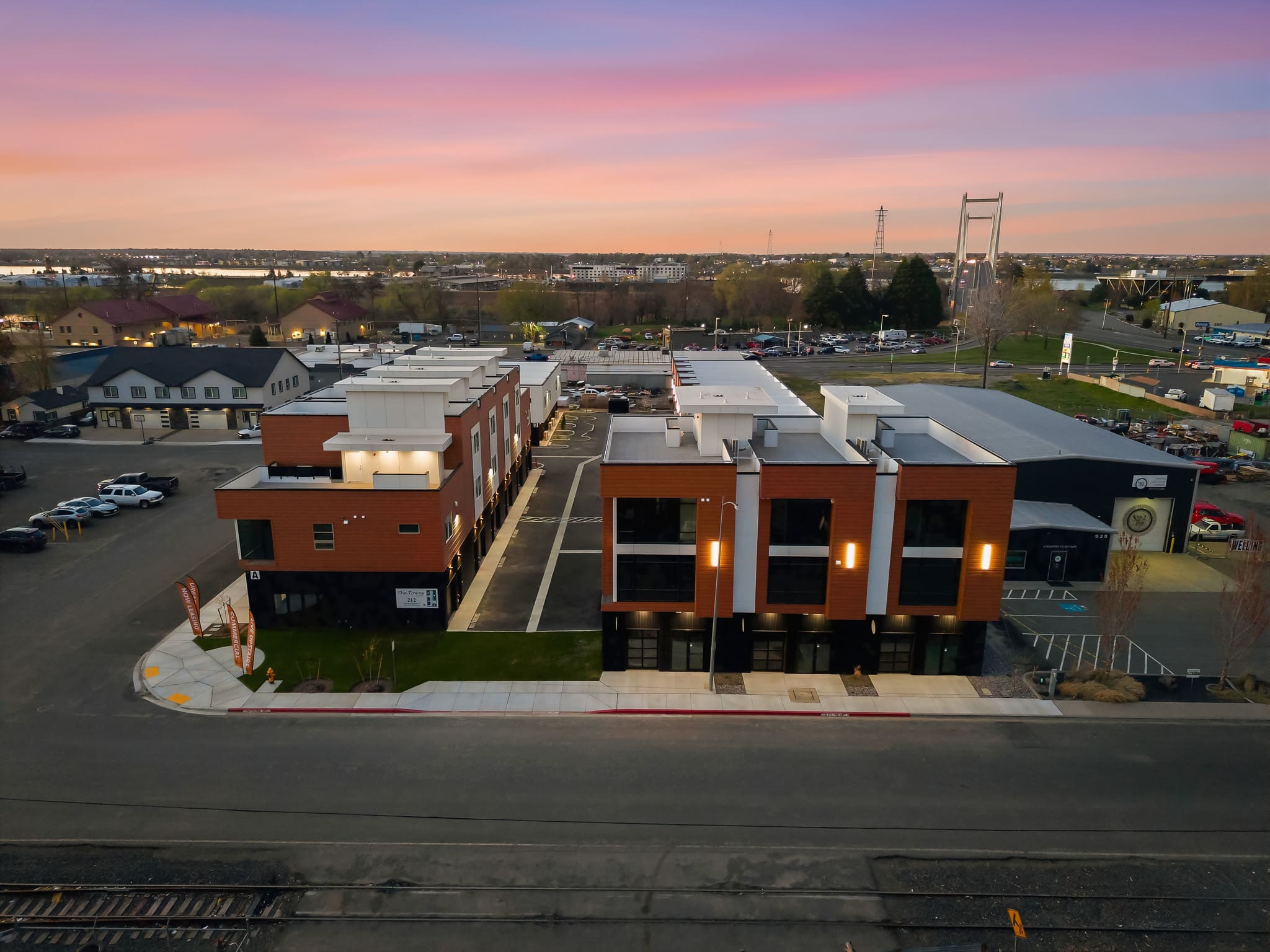 The Towns On Elm - Aerial View - Kennewick Washington